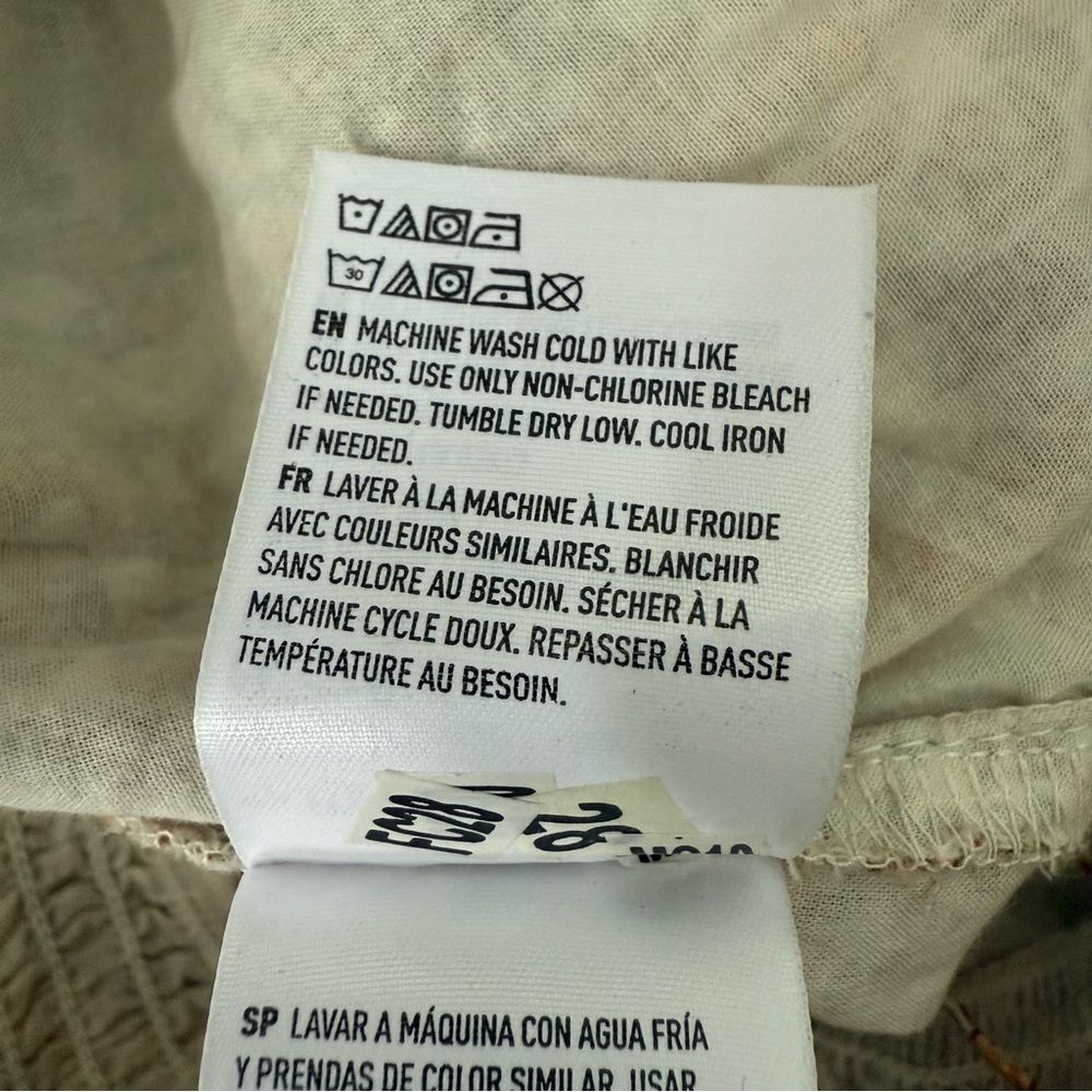 Women’s American Eagle AE Front Cut-Out Floral Spaghetti Strap Romper Size Large - Picture 14 of 16